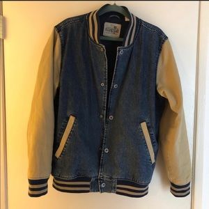 Levi’s Jacket Unisex for Women and also Men